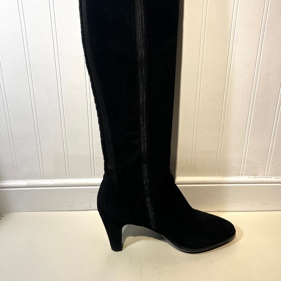 Aquatalia Black Suede Boots Women's Size 9 - Picture 2 of 4